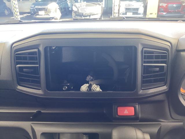 ミライース Ｌ　ＳＡＩＩＩ　衝突被害軽減ブレーキ　横滑り防止装置　オートハイビーム　アイドリングストップ　オートライト　キーレス　エアコン　マット　バイザー（10枚目）