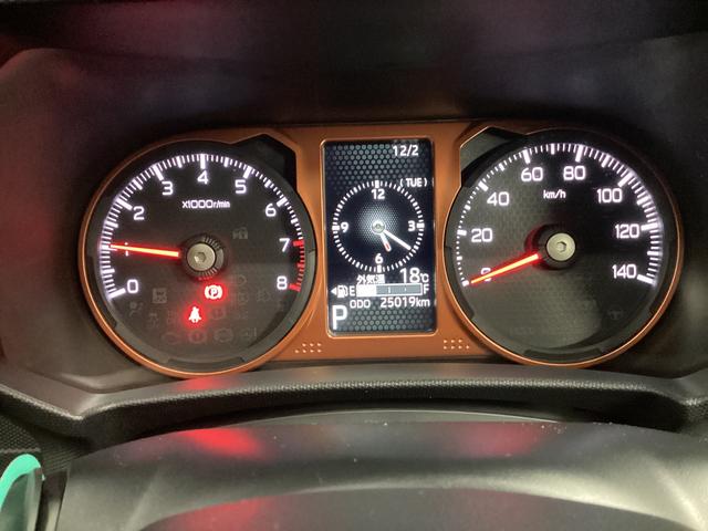 タフト G 衝突被害軽減ブレーキ 横滑り防止装置 オートハイビーム アイドリングストップ ステアリングスイッチ オートライト キーフリーシステム オートエアコン マット バイザー(30枚目)