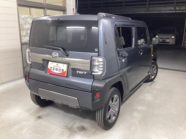 タフト Ｇ　ダーククロムベンチャー　衝突被害軽減ブレーキ　横滑り防止装置　オートハイビーム　アイドリングストップ　ステアリングスイッチ　オートライト　キーフリーシステム　オートエアコン　パノラマカメラ（8枚目）