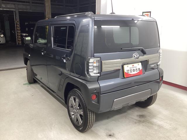 タフト Ｇ　ダーククロムベンチャー　衝突被害軽減ブレーキ　横滑り防止装置　オートハイビーム　アイドリングストップ　ステアリングスイッチ　オートライト　キーフリーシステム　オートエアコン　パノラマカメラ（9枚目）