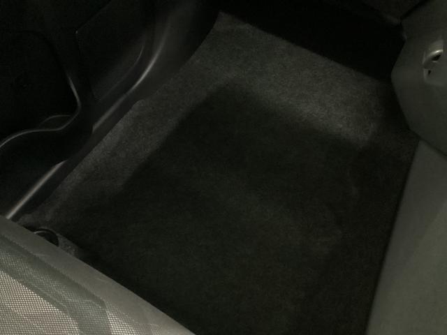 タフト Ｇ　ダーククロムベンチャー　衝突被害軽減ブレーキ　横滑り防止装置　オートハイビーム　アイドリングストップ　ステアリングスイッチ　オートライト　キーフリーシステム　オートエアコン　パノラマカメラ（25枚目）