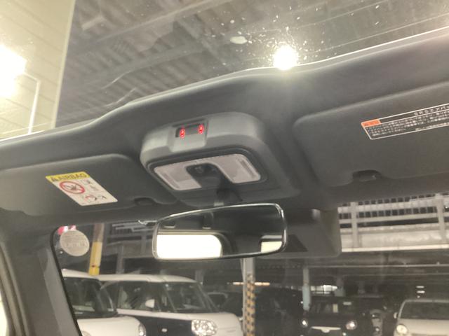 タフト Ｇ　ダーククロムベンチャー　衝突被害軽減ブレーキ　横滑り防止装置　オートハイビーム　アイドリングストップ　ステアリングスイッチ　オートライト　キーフリーシステム　オートエアコン　パノラマカメラ（37枚目）