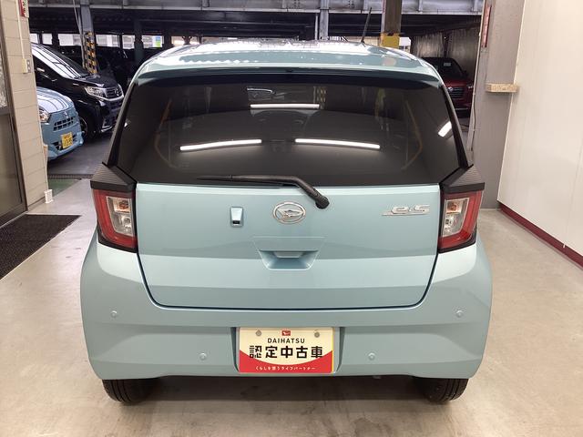 ミライース Ｘ　ＳＡＩＩＩ　衝突被害軽減ブレーキ　横滑り防止装置　オートハイビーム　アイドリングストップ　オートライト　キーレス　エアコン　バックカメラ　マット　バイザー（3枚目）