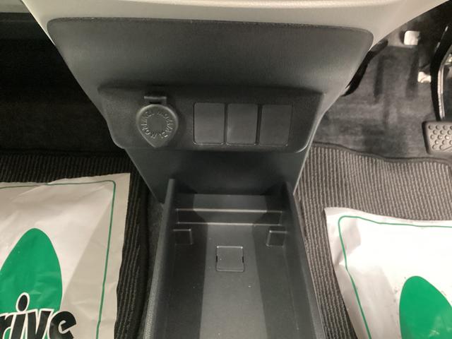 ミライース Ｘ　ＳＡＩＩＩ　衝突被害軽減ブレーキ　横滑り防止装置　オートハイビーム　アイドリングストップ　オートライト　キーレス　エアコン　バックカメラ　マット　バイザー（31枚目）