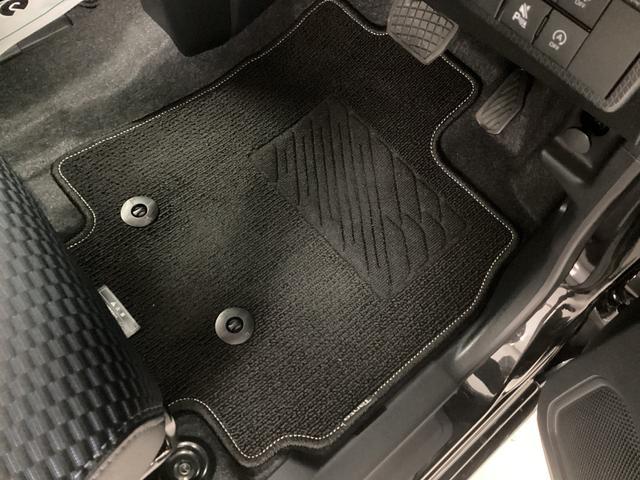 タント カスタムＲＳ　衝突被害軽減ブレーキ　横滑り防止装置　オートハイビーム　アイドリングストップ　ステアリングスイッチ　オートライト　キーフリー　オートエアコン　ナビ　ドラレコ　パノラマカメラ　ＥＴＣ　マット　バイザー（26枚目）