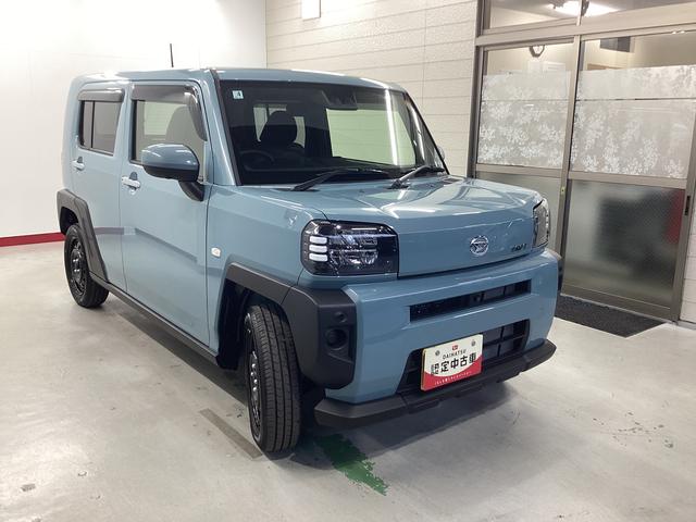 タフト Ｘ　衝突被害軽減ブレーキ　横滑り防止装置　オートハイビーム　アイドリングストップ　ステアリングスイッチ　オートライト　キーフリーシステム　オートエアコン　パノラマカメラ　マット　バイザー（6枚目）