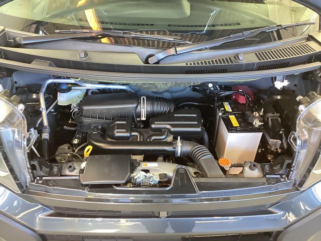 タント ファンクロス　衝突被害軽減ブレーキ　横滑り防止装置　オートハイビーム　アイドリングストップ　ステアリングスイッチ　オートライト　キーフリーシステム　オートエアコン　パノラマカメラ　マット　バイザー（17枚目）