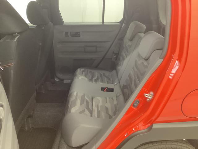 タフト Gターボ 衝突被害軽減ブレーキ 横滑り防止装置 オートハイビーム アイドリングストップ ステアリングスイッチ オートライト キーフリーシステム オートエアコン パノラマカメラ マット バイザー(14枚目)