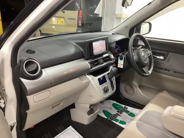 キャスト スタイルＸ　４ＷＤ　アイドリングストップ　オートライト　キーフリーシステム　オートエアコン　社外ナビ　バックカメラ　ＥＴＣ　マット　バイザー（12枚目）