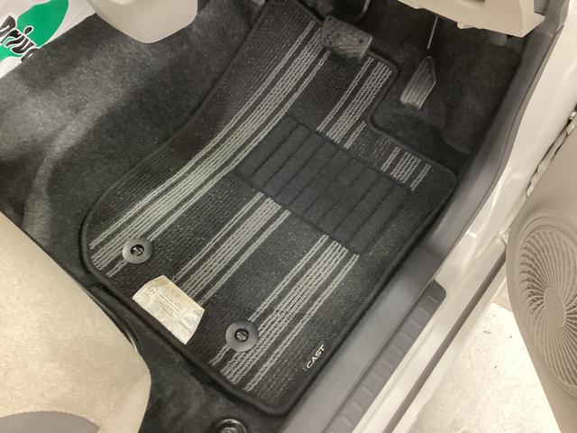 キャスト スタイルＸ　４ＷＤ　アイドリングストップ　オートライト　キーフリーシステム　オートエアコン　社外ナビ　バックカメラ　ＥＴＣ　マット　バイザー（24枚目）