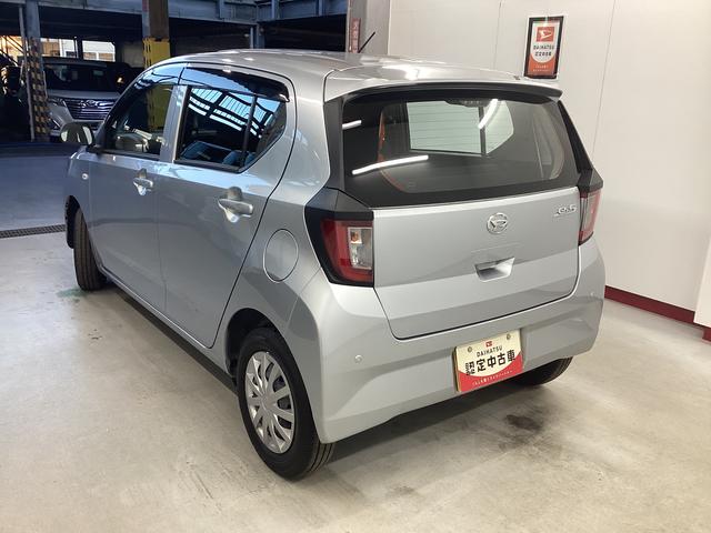 ミライース Ｌ　ＳＡＩＩＩ　衝突被害軽減ブレーキ　横滑り防止装置　オートハイビーム　アイドリングストップ　ステアリングスイッチ　オートライト　キーフリーシステム　オートエアコン　マット　バイザー（9枚目）