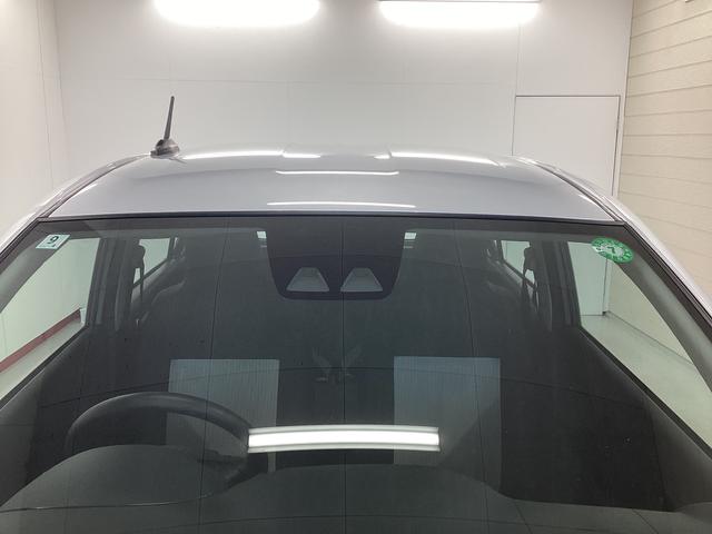 ミライース Ｌ　ＳＡＩＩＩ　衝突被害軽減ブレーキ　横滑り防止装置　オートハイビーム　アイドリングストップ　ステアリングスイッチ　オートライト　キーフリーシステム　オートエアコン　マット　バイザー（19枚目）