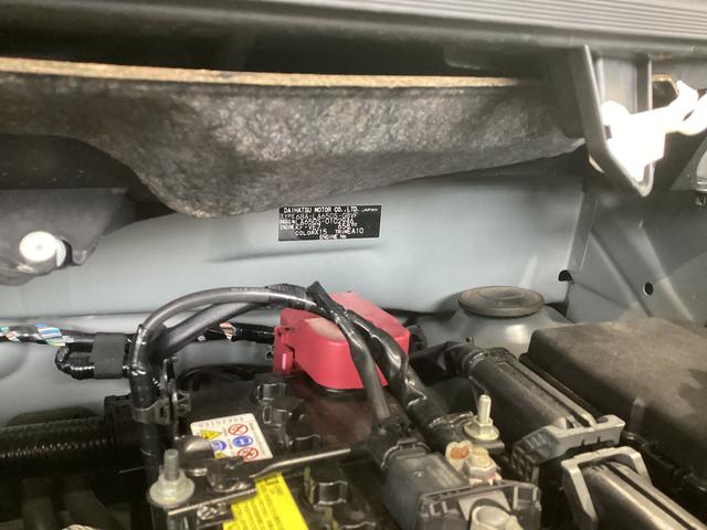 タント カスタムＸセレクション　衝突被害軽減ブレーキ　横滑り防止装置　オートハイビーム　アイドリングストップ　ステアリングスイッチ　オートライト　キーフリーシステム　オートエアコン　ナビ　ドラレコ　パノラマカメラ　マット　バイザー（18枚目）