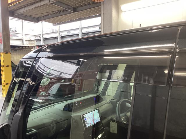 タント カスタムＸセレクション　衝突被害軽減ブレーキ　横滑り防止装置　オートハイビーム　アイドリングストップ　ステアリングスイッチ　オートライト　キーフリーシステム　オートエアコン　ナビ　ドラレコ　パノラマカメラ　マット　バイザー（23枚目）