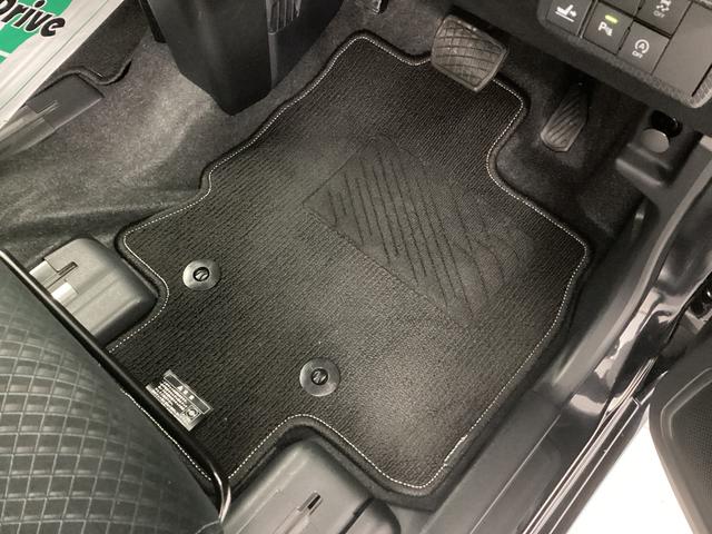 タント カスタムＸセレクション　衝突被害軽減ブレーキ　横滑り防止装置　オートハイビーム　アイドリングストップ　ステアリングスイッチ　オートライト　キーフリーシステム　オートエアコン　ナビ　ドラレコ　パノラマカメラ　マット　バイザー（24枚目）