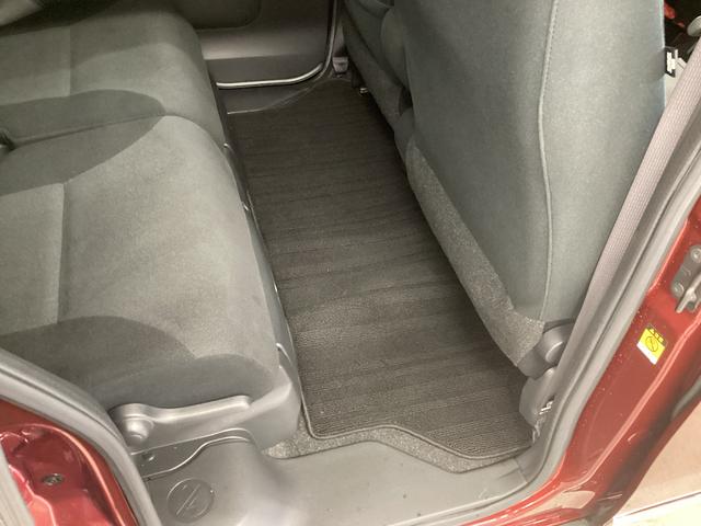 ムーヴキャンバス Ｇブラックインテリアリミテッド　ＳＡＩＩＩ　衝突被害軽減ブレーキ　横滑り防止装置　オートハイビーム　アイドリングストップ　ステアリングスイッチ　キーフリー　オートエアコン　ナビ　パノラマカメラ　ＥＴＣ　　社外ドラレコ　マット　バイザー（26枚目）