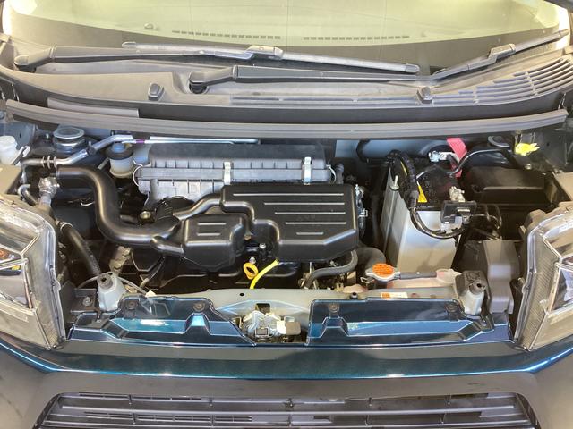 ムーヴ カスタム　Ｘ　ＶＳ　ＳＡＩＩＩ　衝突被害軽減ブレーキ　横滑り防止装置　オートハイビーム　アイドリングストップ　ステアリングスイッチ　オートライト　キーフリー　オートエアコン　ナビ　ドラレコ　パノラマカメラ　ＥＴＣ　マット　バイザー（17枚目）