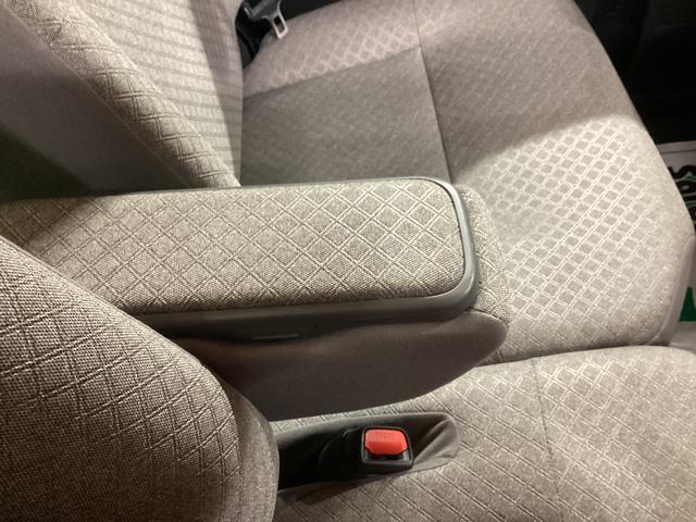 タント X 衝突被害軽減ブレーキ 横滑り防止装置 オートハイビーム アイドリングストップ ステアリングスイッチ オートライト キーフリーシステム オートエアコン バックカメラ(38枚目)