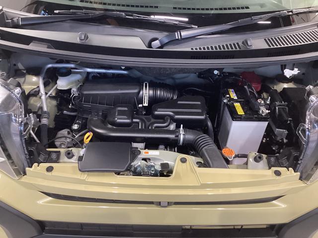 タント ファンクロス　衝突被害軽減ブレーキ　横滑り防止装置　オートハイビーム　アイドリングストップ　ステアリングスイッチ　オートライト　キーフリーシステム　オートエアコン　パノラマカメラ（17枚目）