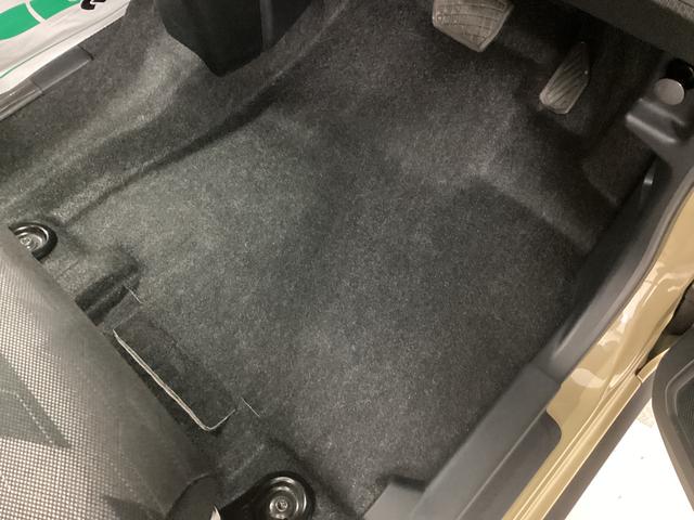 タント ファンクロス　衝突被害軽減ブレーキ　横滑り防止装置　オートハイビーム　アイドリングストップ　ステアリングスイッチ　オートライト　キーフリーシステム　オートエアコン　パノラマカメラ（24枚目）