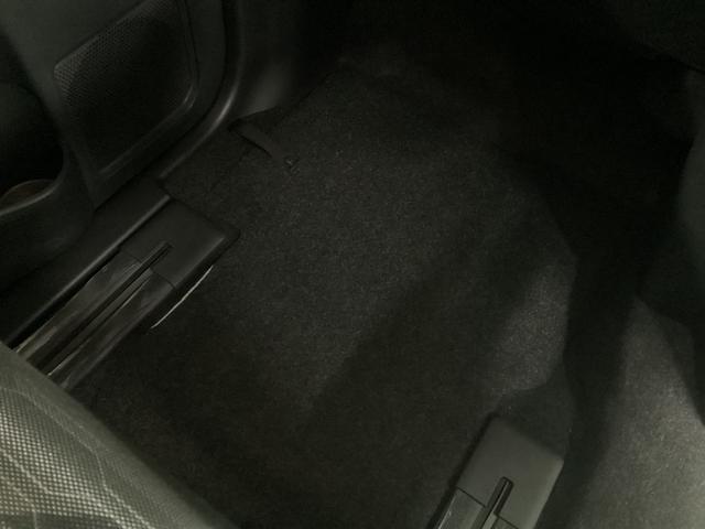 タント ファンクロス　衝突被害軽減ブレーキ　横滑り防止装置　オートハイビーム　アイドリングストップ　ステアリングスイッチ　オートライト　キーフリーシステム　オートエアコン　パノラマカメラ（25枚目）