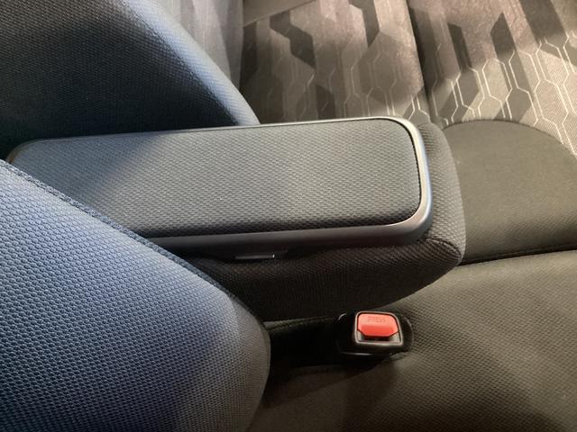 タント ファンクロス　衝突被害軽減ブレーキ　横滑り防止装置　４ＷＤ　オートハイビーム　アイドリングストップ　ステアリングスイッチ　オートライト　キーフリーシステム　オートエアコン　ディスプレイオーディオ　バックカメラ（38枚目）