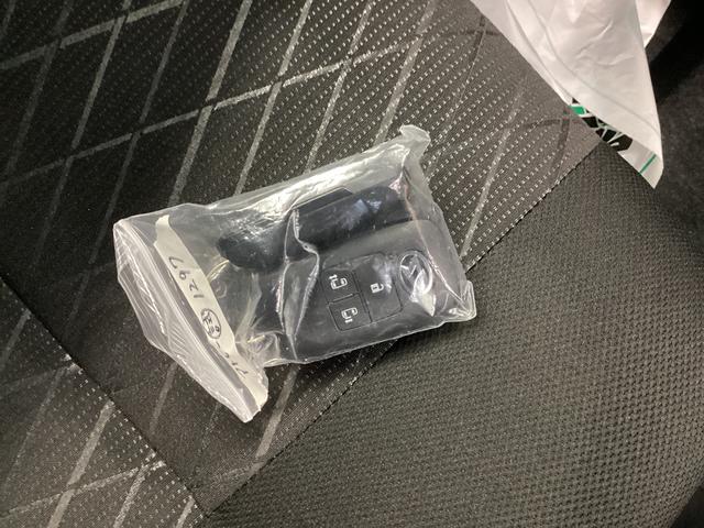 アトレー ＲＳ　衝突被害軽減ブレーキ　横滑り防止装置　４ＷＤ　オートハイビーム　アイドリングストップ　ステアリングスイッチ　オートライト　キーフリーシステム　オートエアコン　バックカメラ（34枚目）