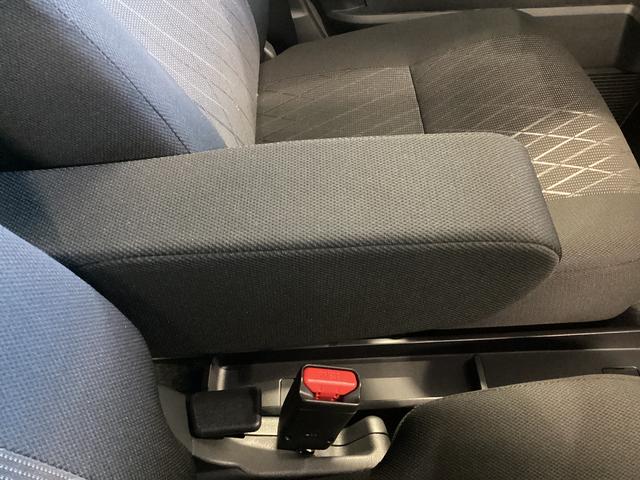 アトレー ＲＳ　衝突被害軽減ブレーキ　横滑り防止装置　４ＷＤ　オートハイビーム　アイドリングストップ　ステアリングスイッチ　オートライト　キーフリーシステム　オートエアコン　バックカメラ（38枚目）