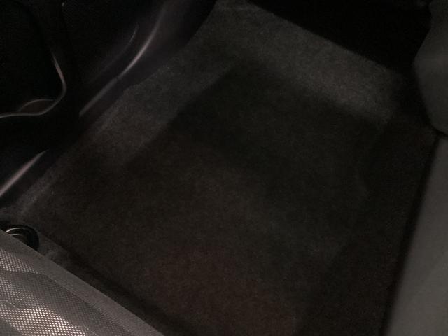 タフト Ｘ　衝突被害軽減ブレーキ　横滑り防止装置　オートハイビーム　アイドリングストップ　ステアリングスイッチ　オートライト　キーフリーシステム　オートエアコン（25枚目）