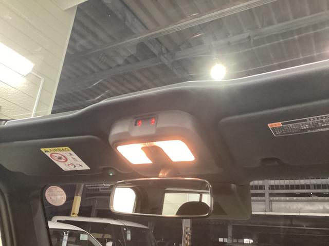 タフト Ｘ　衝突被害軽減ブレーキ　横滑り防止装置　オートハイビーム　アイドリングストップ　ステアリングスイッチ　オートライト　キーフリーシステム　オートエアコン（36枚目）