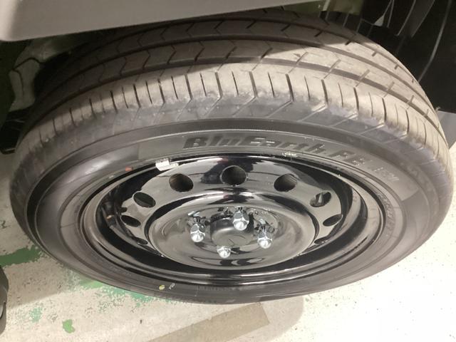 タフト Ｘ　衝突被害軽減ブレーキ　横滑り防止装置　オートハイビーム　アイドリングストップ　ステアリングスイッチ　オートライト　キーフリーシステム　オートエアコン（39枚目）