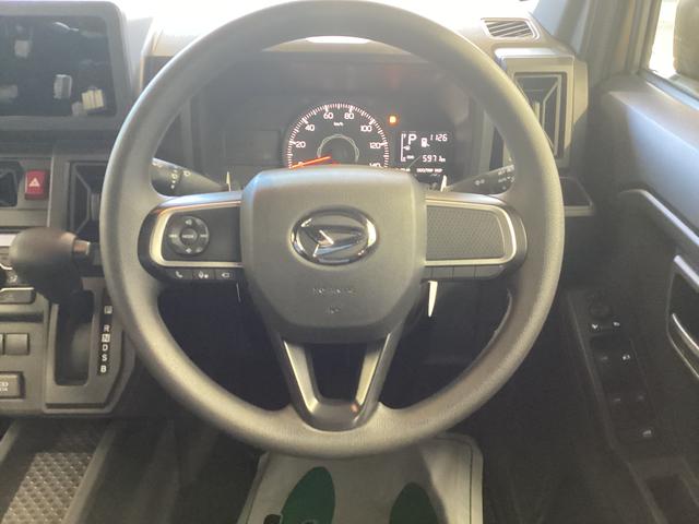 タフト X 衝突被害軽減ブレーキ 横滑り防止装置 オートハイビーム アイドリングストップ ステアリングスイッチ オートライト キーフリーシステム オートエアコン パノラマカメラ マット バックカメラ(27枚目)