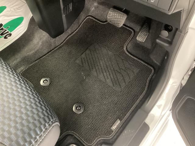 タント カスタムRS 衝突被害軽減ブレーキ 横滑り防止装置 オートハイビーム アイドリングストップ ステアリングスイッチ オートライト キーフリー オートエアコン ナビ ドラレコ パノラマカメラ ETC マット バイザー(24枚目)