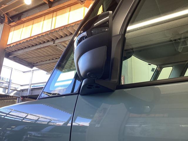 タント ファンクロス　衝突被害軽減ブレーキ　横滑り防止装置　オートハイビーム　アイドリングストップ　ステアリングスイッチ　オートライト　キーフリーシステム　オートエアコン　パノラマカメラ（22枚目）