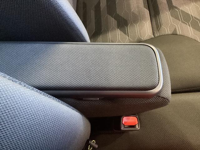 タント ファンクロス　衝突被害軽減ブレーキ　横滑り防止装置　オートハイビーム　アイドリングストップ　ステアリングスイッチ　オートライト　キーフリーシステム　オートエアコン　パノラマカメラ（38枚目）