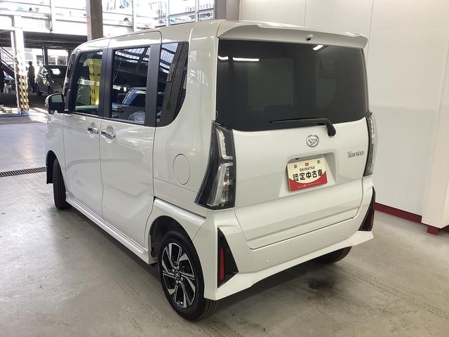タント カスタムＸ　衝突被害軽減ブレーキ　横滑り防止装置　４ＷＤ　オートハイビーム　アイドリングストップ　ステアリングスイッチ　オートライト　キーフリーシステム　オートエアコン　ナビ　ドラレコ　パノラマカメラ　ＥＴＣ（9枚目）