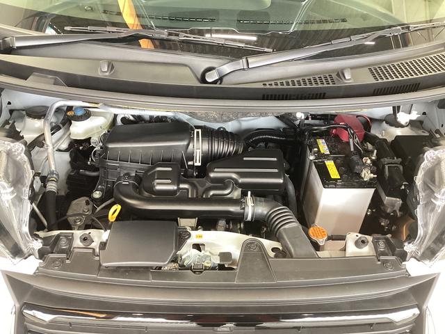 タント カスタムＸ　衝突被害軽減ブレーキ　横滑り防止装置　４ＷＤ　オートハイビーム　アイドリングストップ　ステアリングスイッチ　オートライト　キーフリーシステム　オートエアコン　ナビ　ドラレコ　パノラマカメラ　ＥＴＣ（17枚目）