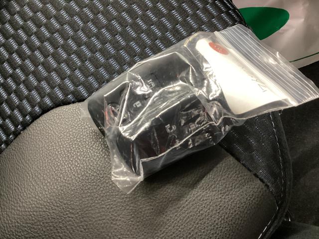 タント カスタムX 衝突被害軽減ブレーキ 横滑り防止装置 オートハイビーム アイドリングストップ ステアリングスイッチ オートライト キーフリーシステム オートエアコン ディスプレイオーディオ バックカメラ(38枚目)