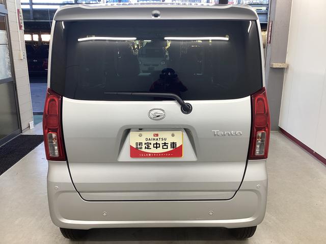 タント Ｘ　衝突被害軽減ブレーキ　横滑り防止装置　オートハイビーム　アイドリングストップ　ステアリングスイッチ　オートライト　キーフリーシステム　オートエアコン　バックカメラ（3枚目）