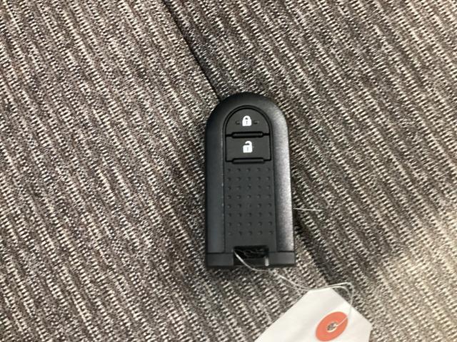 ミラトコット Ｇ　ＳＡＩＩＩ　衝突被害軽減ブレーキ　横滑り防止装置　オートハイビーム　アイドリングストップ　ステアリングスイッチ　オートライト　キーフリーシステム　オートエアコン　ナビ　パノラマカメラ　マット　バイザー（35枚目）