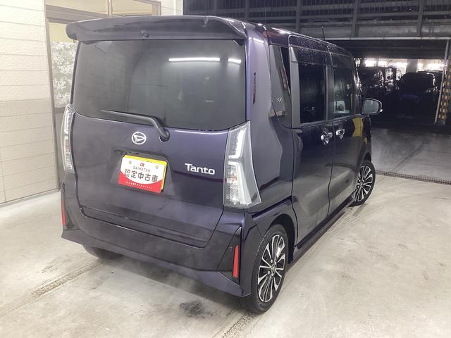 タント カスタムＲＳ　衝突被害軽減ブレーキ　横滑り防止装置　オートハイビーム　アイドリングストップ　ステアリングスイッチ　オートライト　キーフリーシステム　オートエアコン　ナビ　ドラレコ　パノラマカメラ　マット　バイザー（8枚目）
