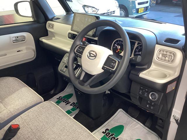 ムーヴキャンバス ストライプスＧターボ　衝突被害軽減ブレーキ　横滑り防止装置　オートハイビーム　アイドリングストップ　ステアリングスイッチ　オートライト　キーフリーシステム　オートエアコン　ディスプレイオーディオ　ドラレコ（12枚目）