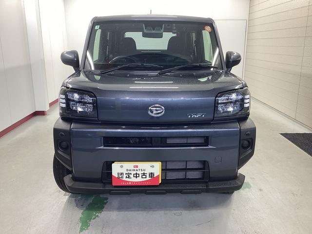 タフト Ｘ　衝突被害軽減ブレーキ　横滑り防止装置　４ＷＤ　オートハイビーム　アイドリングストップ　ステアリングスイッチ　オートライト　キーフリーシステム　オートエアコン　ナビ　ドラレコ　ＥＴＣ　マット（2枚目）