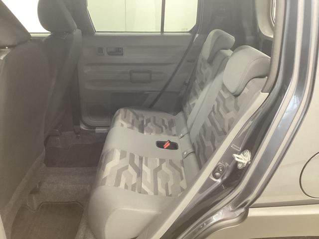 タフト Ｘ　衝突被害軽減ブレーキ　横滑り防止装置　４ＷＤ　オートハイビーム　アイドリングストップ　ステアリングスイッチ　オートライト　キーフリーシステム　オートエアコン　ナビ　ドラレコ　ＥＴＣ　マット（14枚目）