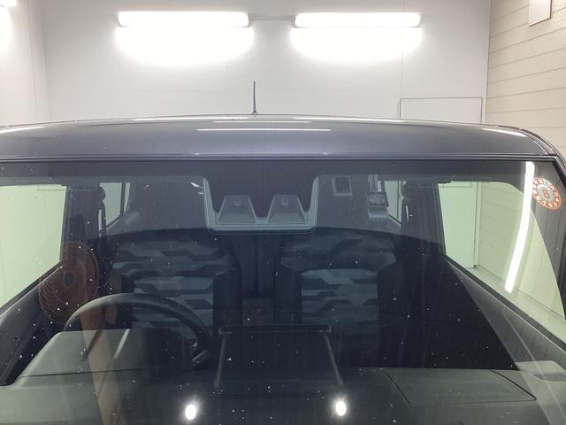 タフト Ｘ　衝突被害軽減ブレーキ　横滑り防止装置　４ＷＤ　オートハイビーム　アイドリングストップ　ステアリングスイッチ　オートライト　キーフリーシステム　オートエアコン　ナビ　ドラレコ　ＥＴＣ　マット（19枚目）