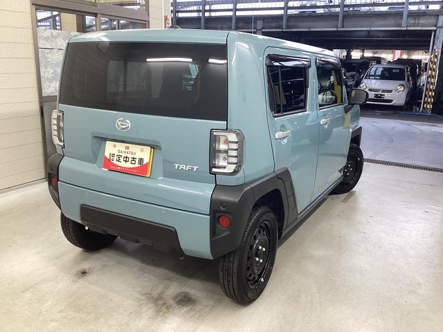 タフト Ｘ　衝突被害軽減ブレーキ　横滑り防止装置　オートハイビーム　アイドリングストップ　ステアリングスイッチ　オートライト　キーフリーシステム　オートエアコン　パノラマカメラ　マット　バイザー（8枚目）