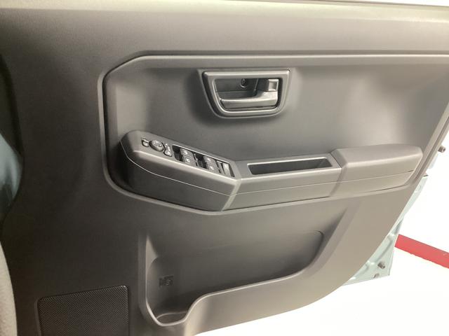 タフト Ｘ　衝突被害軽減ブレーキ　横滑り防止装置　オートハイビーム　アイドリングストップ　ステアリングスイッチ　オートライト　キーフリーシステム　オートエアコン　パノラマカメラ　マット　バイザー（33枚目）