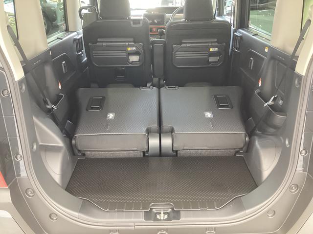 タント ファンクロスターボ　衝突被害軽減ブレーキ　横滑り防止装置　オートハイビーム　アイドリングストップ　ステアリングスイッチ　オートライト　キーフリーシステム　オートエアコン　パノラマカメラ　マット　バイザー（19枚目）