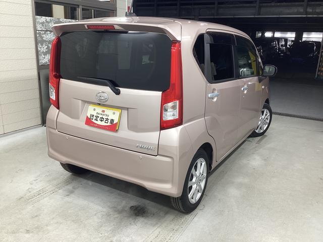 ムーヴ ＸリミテッドＩＩ　ＳＡＩＩＩ　衝突被害軽減ブレーキ　横滑り防止装置　オートハイビーム　アイドリングストップ　ステアリングスイッチ　オートライト　キーフリーシステム　オートエアコン　バックカメラ　マット　バイザー（8枚目）