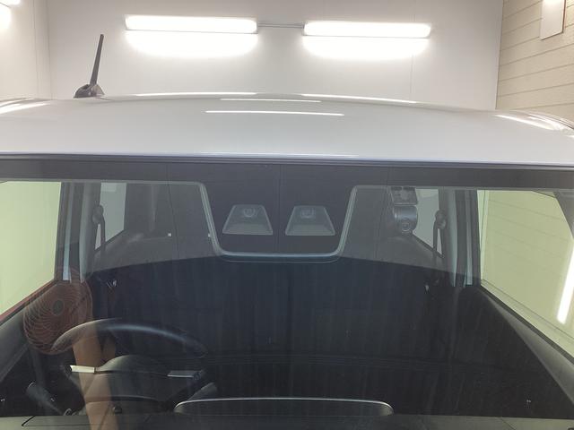 ムーヴキャンバス Ｇブラックアクセントリミテッド　ＳＡＩＩＩ　衝突被害軽減ブレーキ　横滑り防止装置　オートハイビーム　アイドリングストップ　ステアリングスイッチ　オートライト　キーフリーシステム　オートエアコン　ナビ　ドラレコ　パノラマカメラ　マット　バイザー（19枚目）